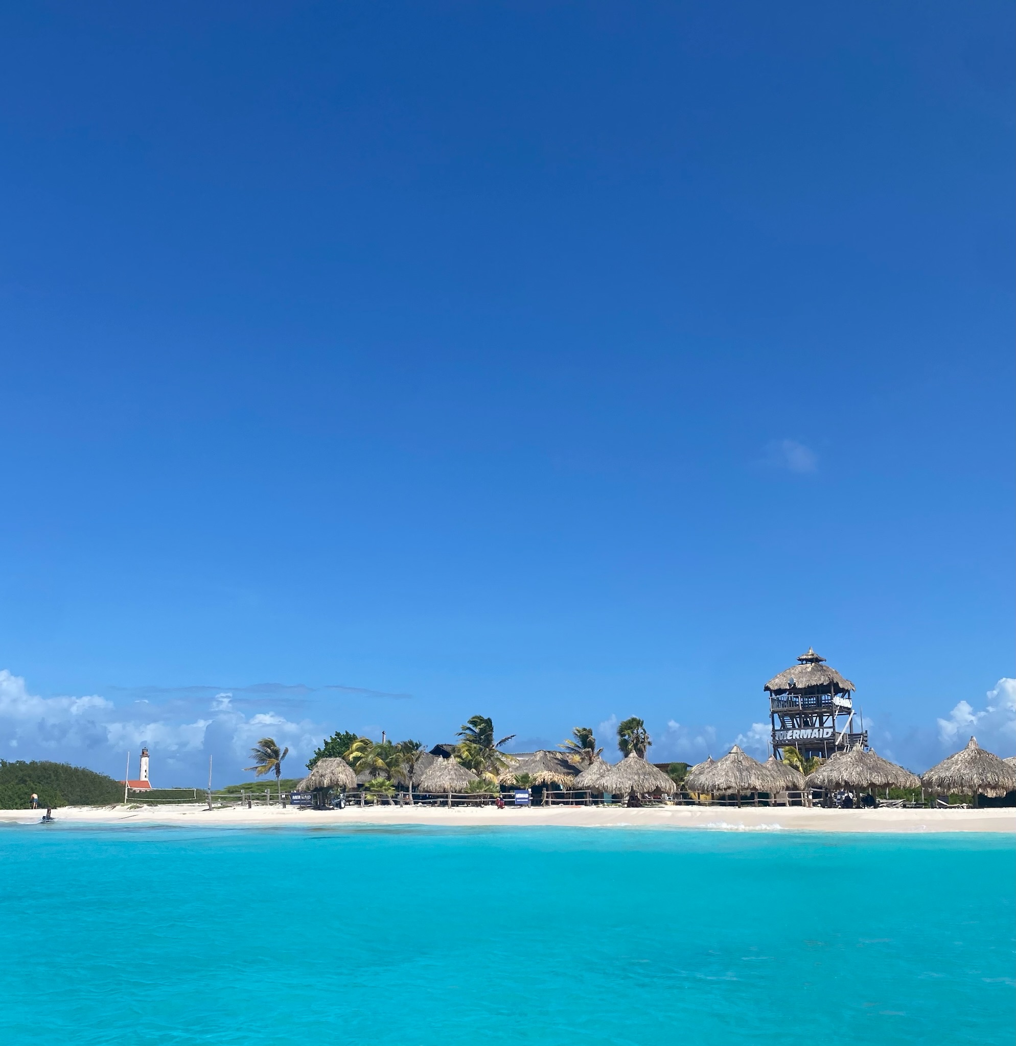 Klein Curaçao strandhuisjes en palapa